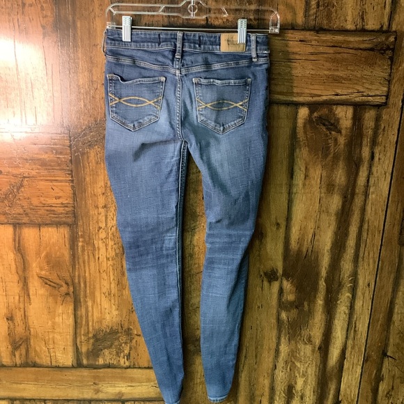 Abercrombie and Fitch Jegging size 25x29 - Picture 2 of 4